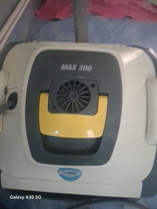 Aspirator piscina MAX 300 Profesional