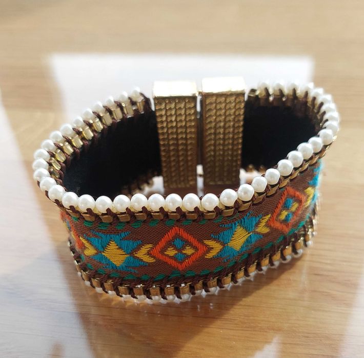 Bratara traditionala