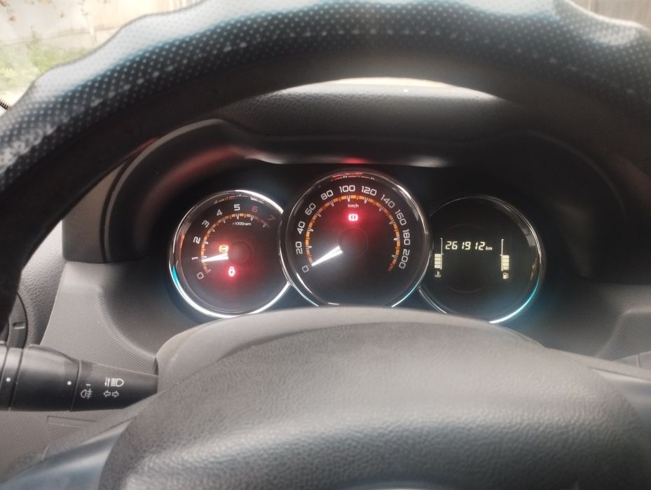 Продам машину lada largus 2021 года