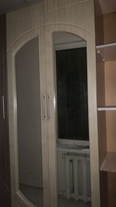 Шифонер в хорошем состоянии