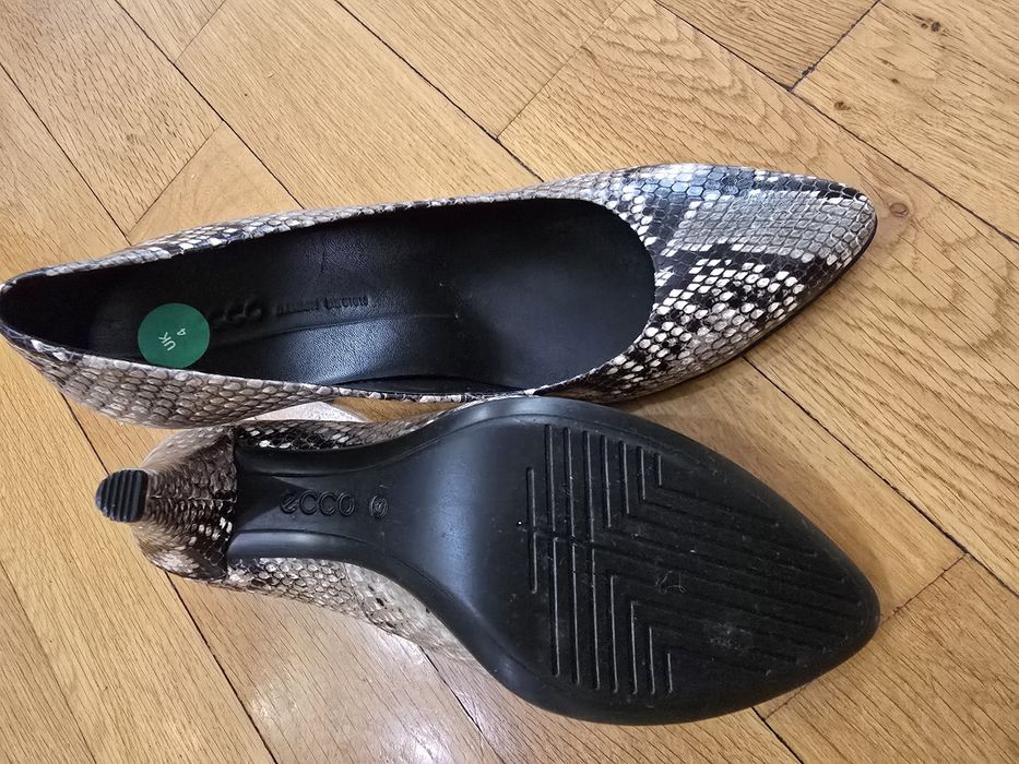 Естествена кожа обувки Ecco