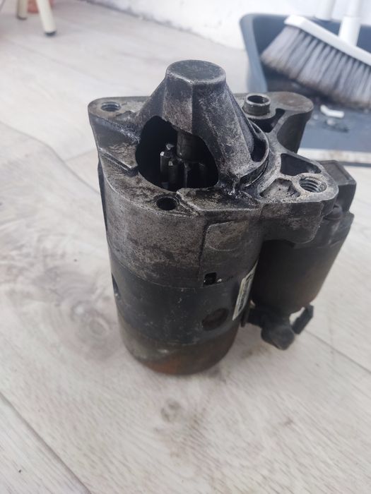 Стартер на рено логан и Ларгус