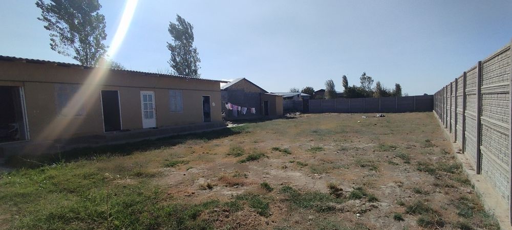 Nazarbek Turkiston maxalada