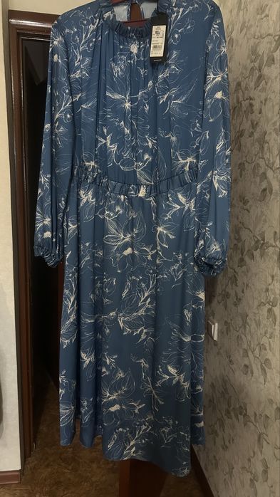 Женское платье новое