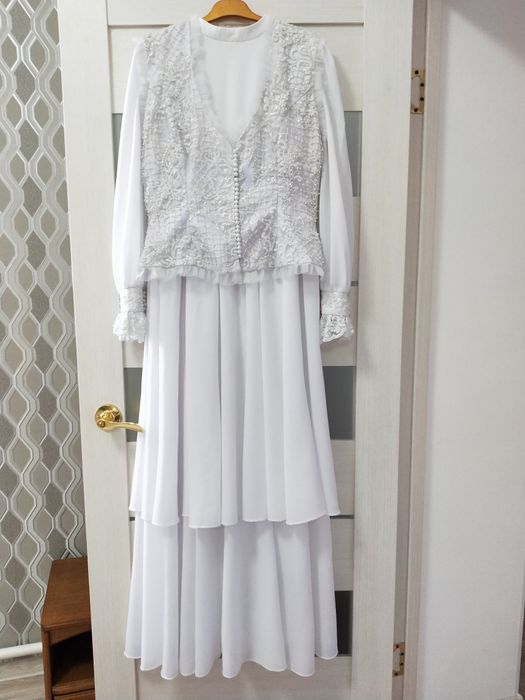 Шәует барлық тесіктерден ағып кетеді