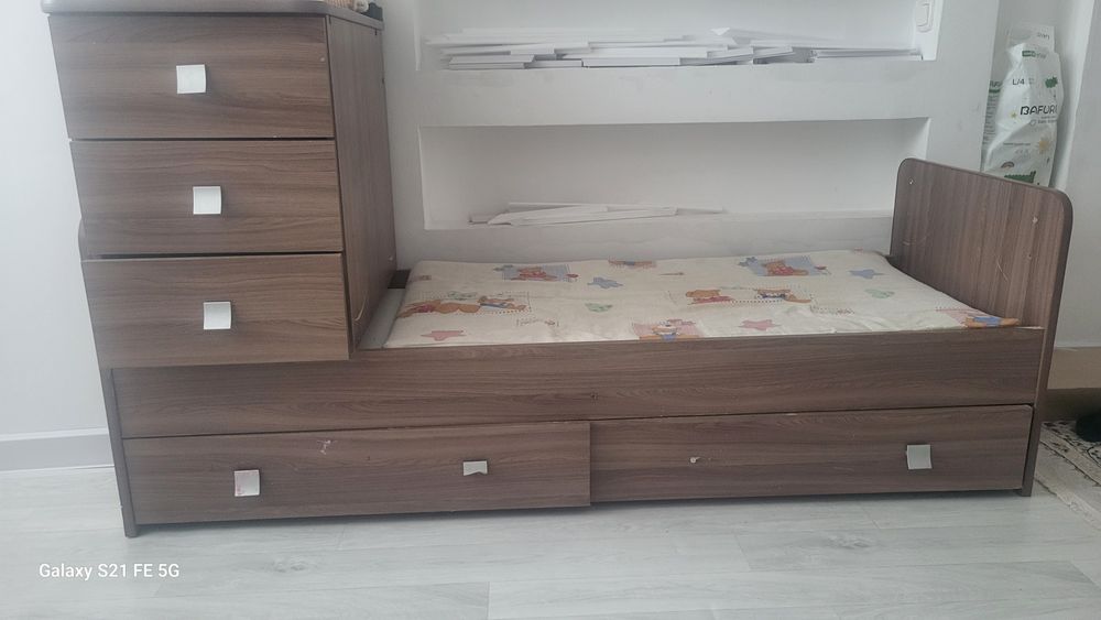 25000 тг.Детский манеж (трансформер)