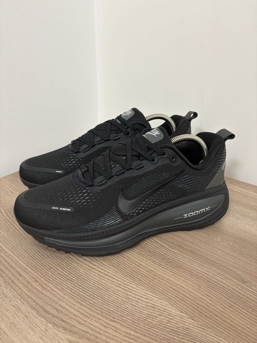 Nike Vomero 18 Обувки