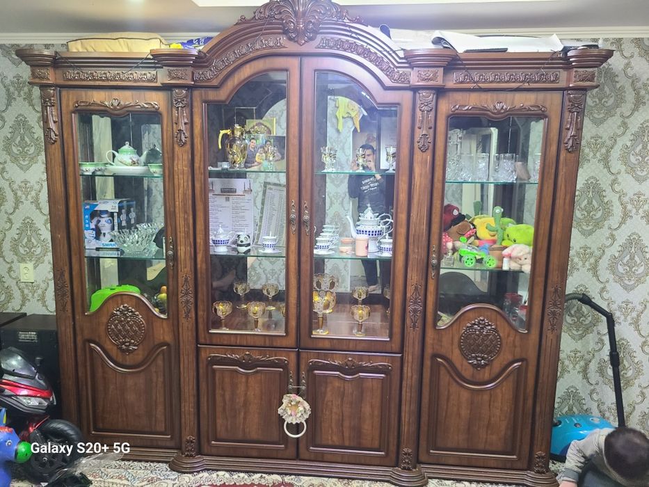 Стенка сотилади,