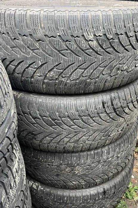 Anvelope/cauciucuri iarna 235 55 17