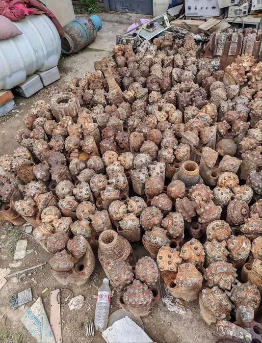 Долото буровые коронки шарошки победит