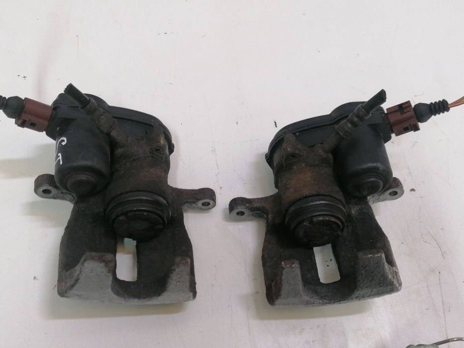 Etrier etrier stânga dreapta fata spate Audi A4 B8 A5