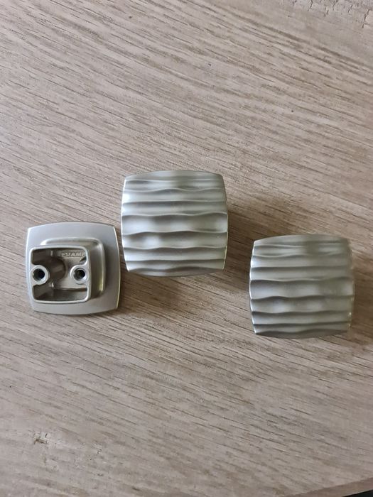 Продам мебельные ручки