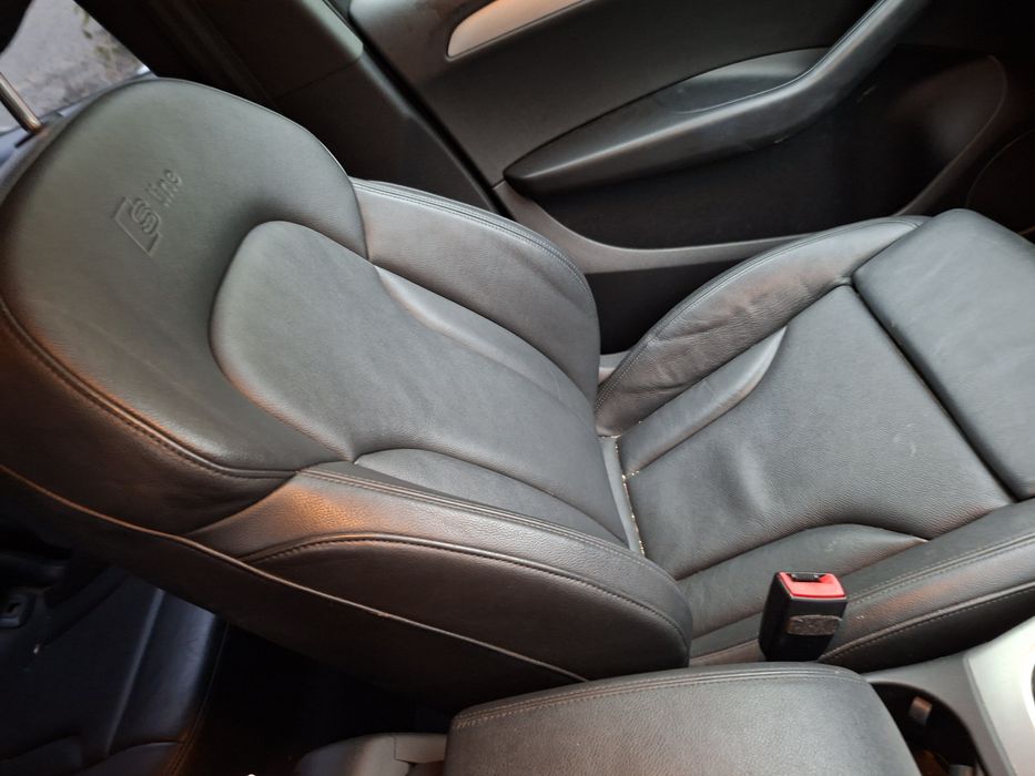 Audi Q5 2.0TDI АВТОМАТ S line