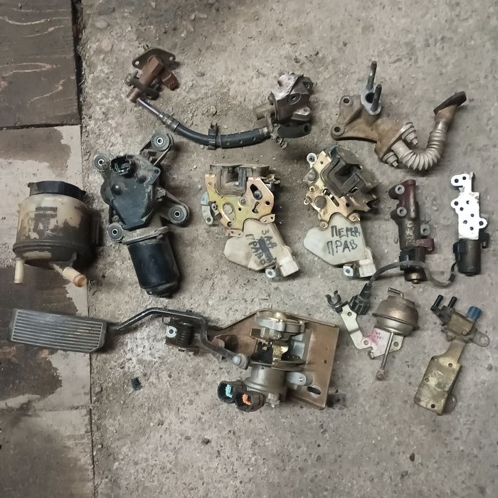 Запчасти на Ниссан Цефиро А33