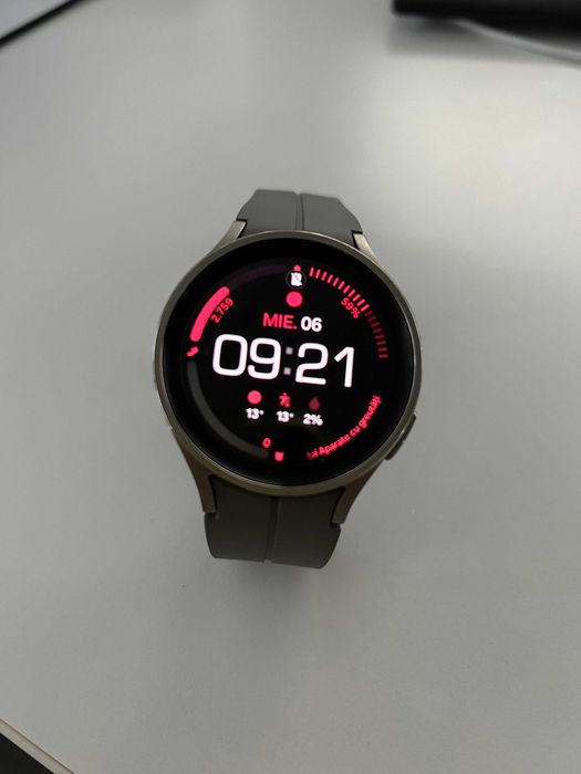 Vand Samsung Galaxy Watch 5 Pro Silver 45mm Titan - Safir