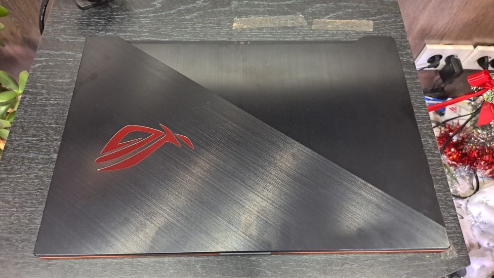Asus ROG Zephyrus (gx701g)