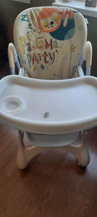 Продам стульчик для кормления