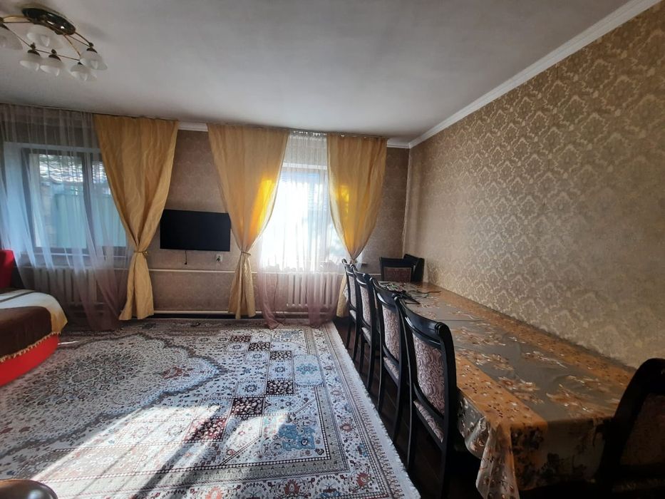 От крыши до забора, мебель, вся утварь