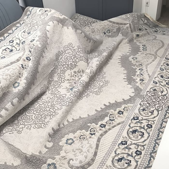 Продам ковер шелковый