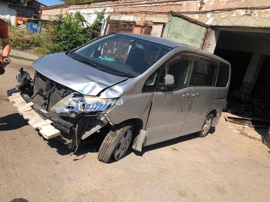 Разбор Nissan Serena III (05-11) 4WD, 2.0L (C25)