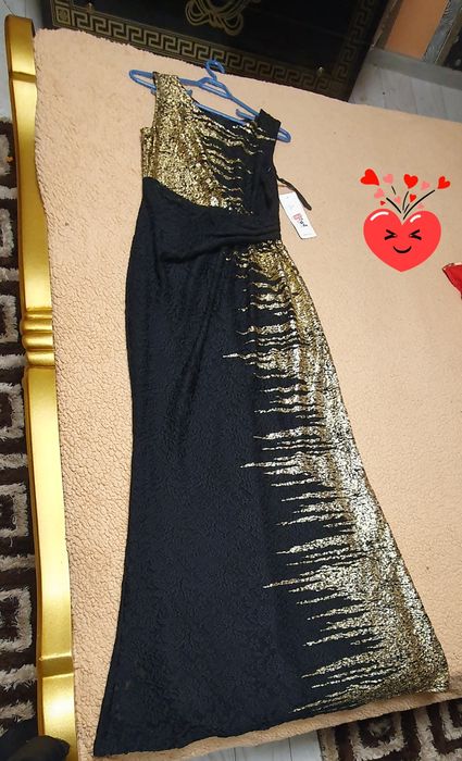 Rochii și salopeta noi