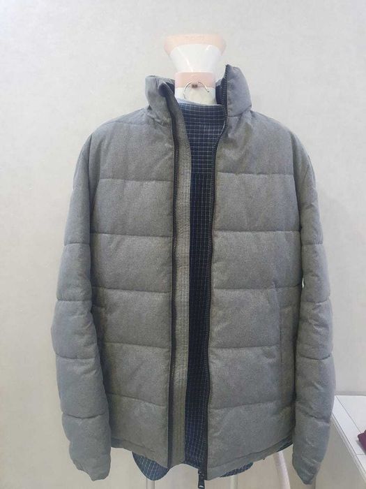 продам демисезонный куртку Ostin