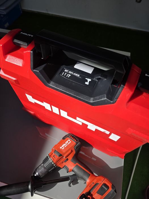 Masina de înșurubat autofiletanta Hilti si cu bătaie SF6H-A22