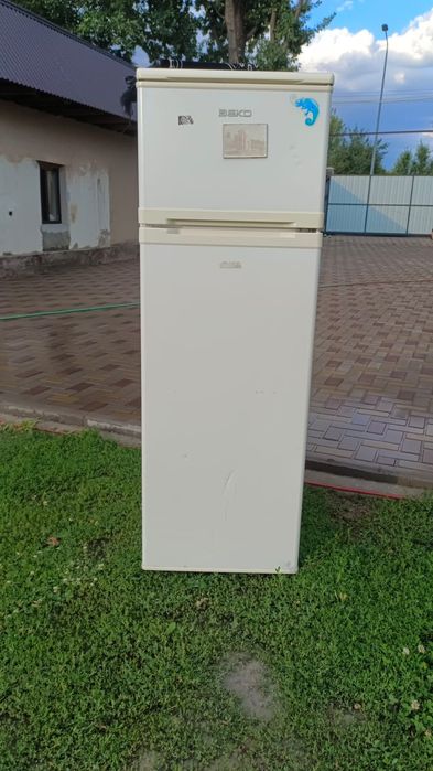 Холодильник Beko