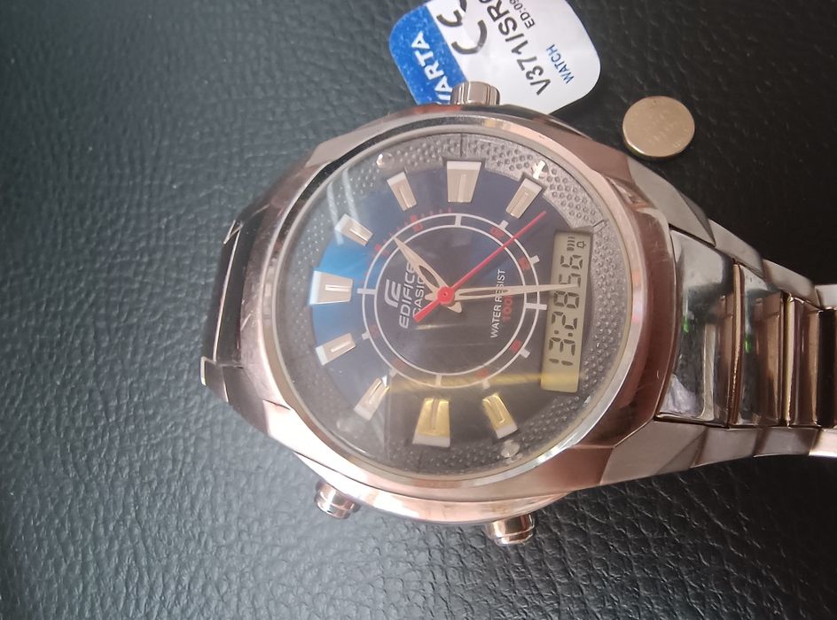Мъжки Часовник   Casio Edifice EFA-128D-2AV
с нова батерия Varta 371