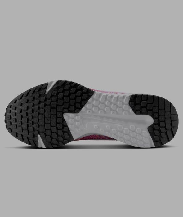 Nike обувки W RUN DEFY