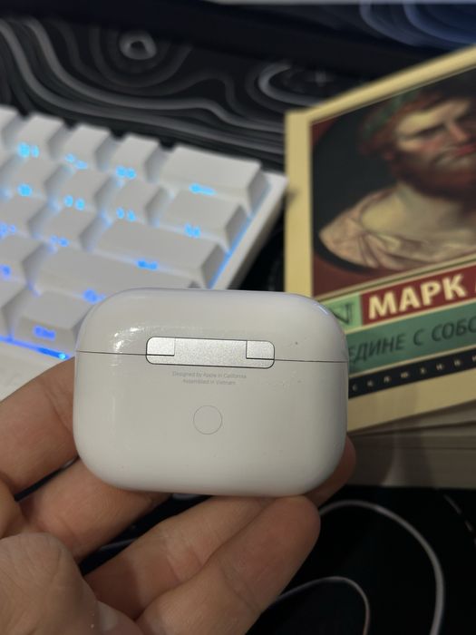 Кейс от наушников airpods pro ( 1 )