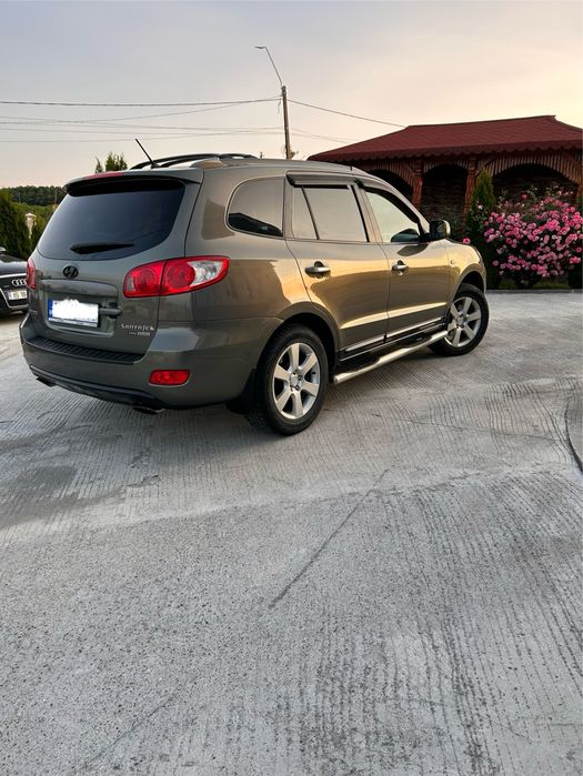 Hyundai Santa-fe