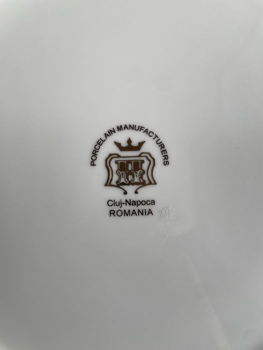 Serviciu masa protelan premiun NOU - 32 de piese - MOGA