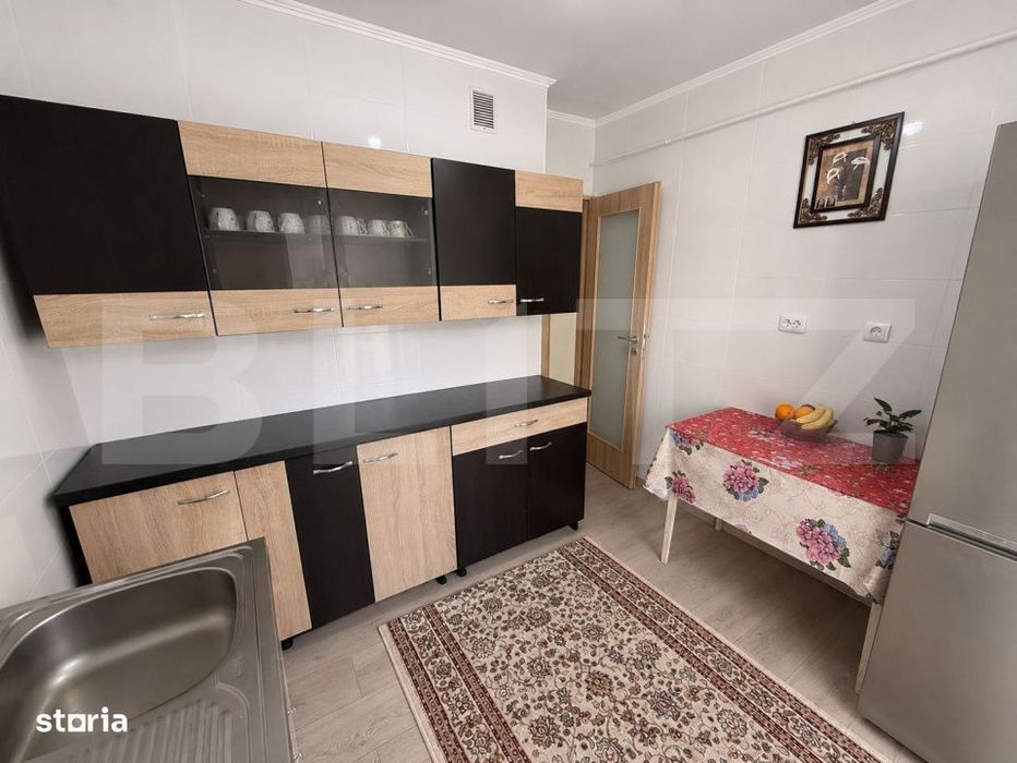 Apartament de 3 camere, 71 mp, zona Nicolina 2
