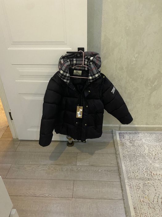 Новая куртка burbery