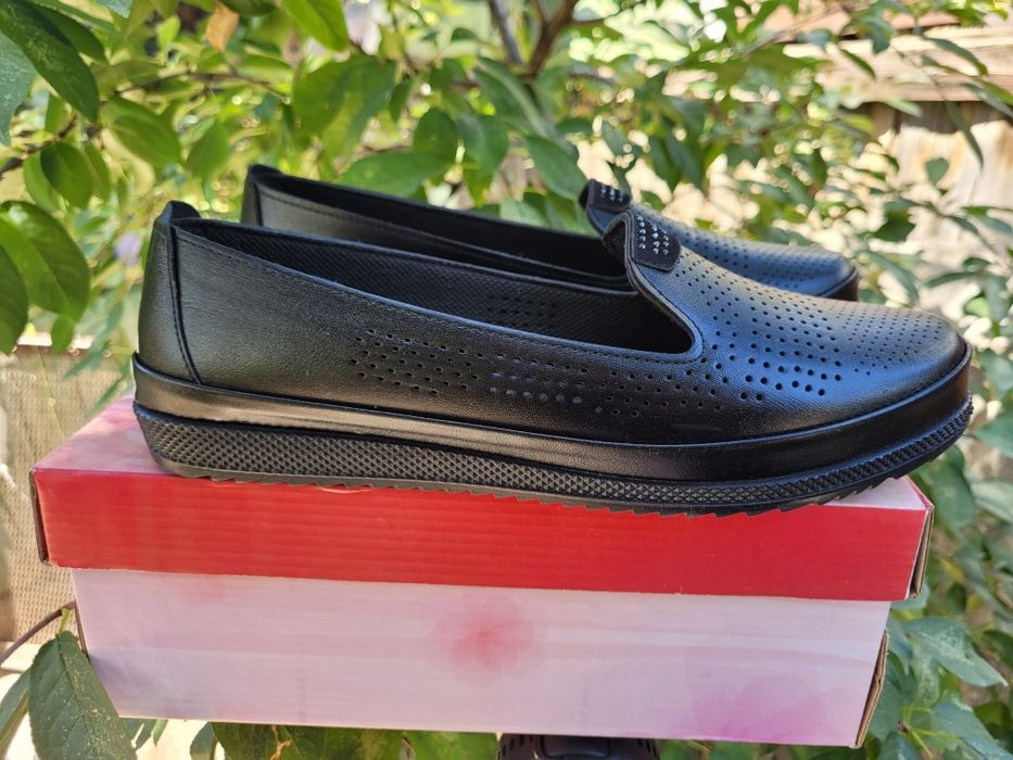 Женская обувь кожа 41 и 42 размеры Турция