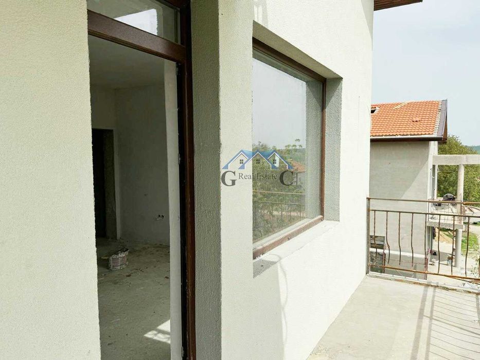 Продава се Къща в с. Равна гора, Област Варна - 245 кв.м за 731 €/кв.м - Снимка #2