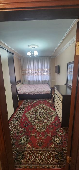 Адрес г Ташкент Яккасарой район улица Ш Руставели кирпичный дом 3этаж