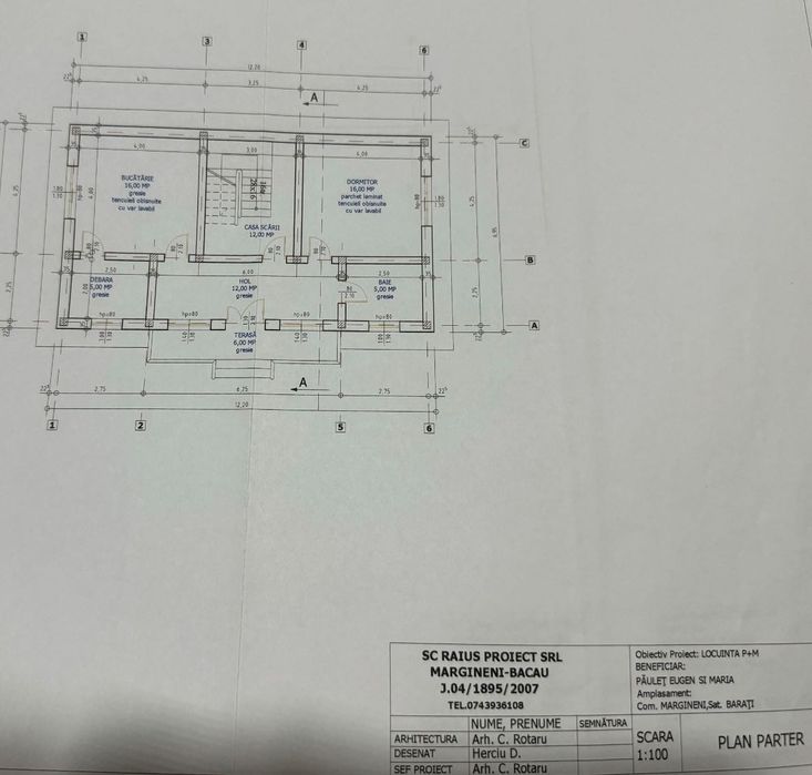 Vand casa cu mansarda