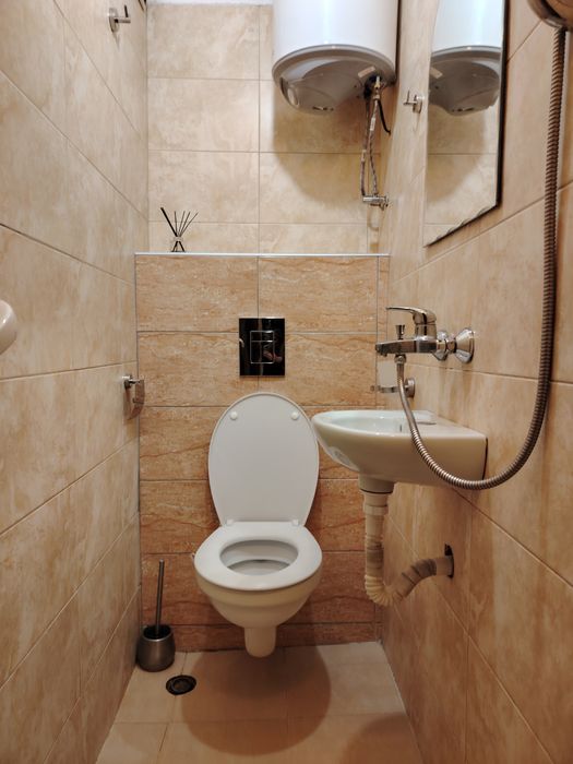 Нощувки в студио център гр.Варна, с паркомясто за 70лв на вечер