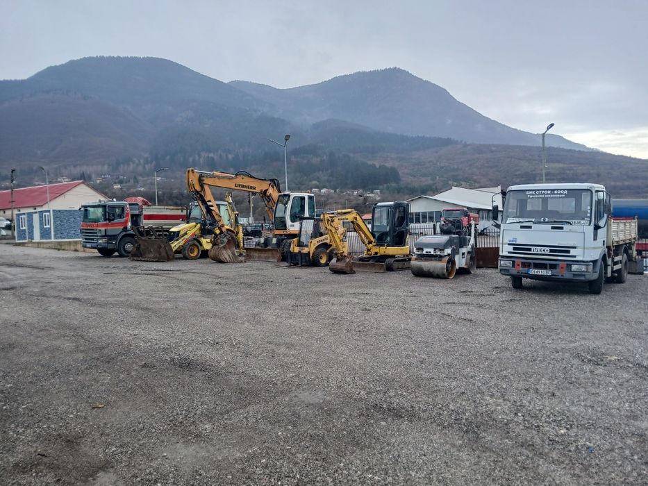 Услуги с 20тона багер, комб.багер ,мини багери и  четриосни самосвали