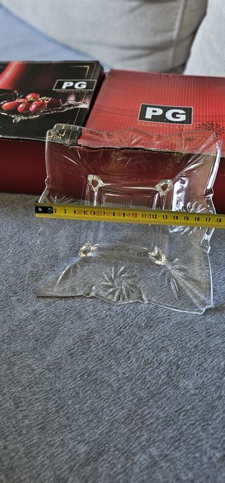 6 десертни чинии персийско стъкло