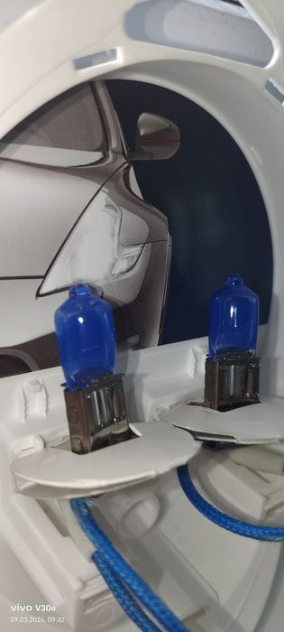 Автолампы Philips Diamond Vision h3