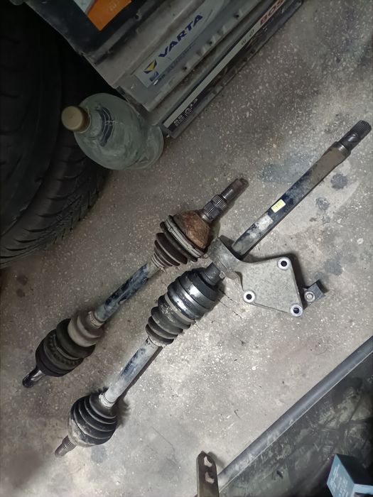 Planetară scurtă  Opel Vectra c signum bluza jucări