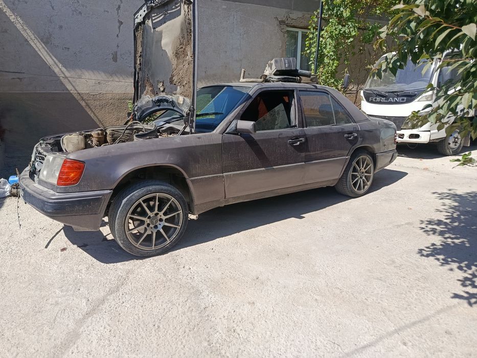 Разбор Мерседес 124