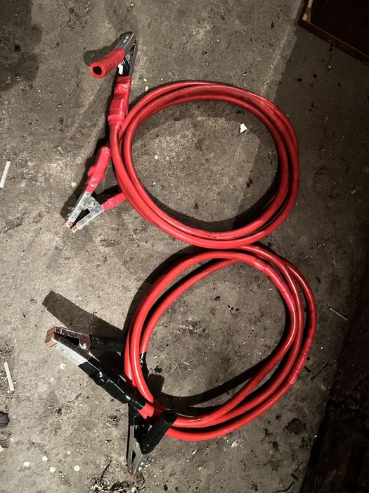 Кабели за подаване на ток