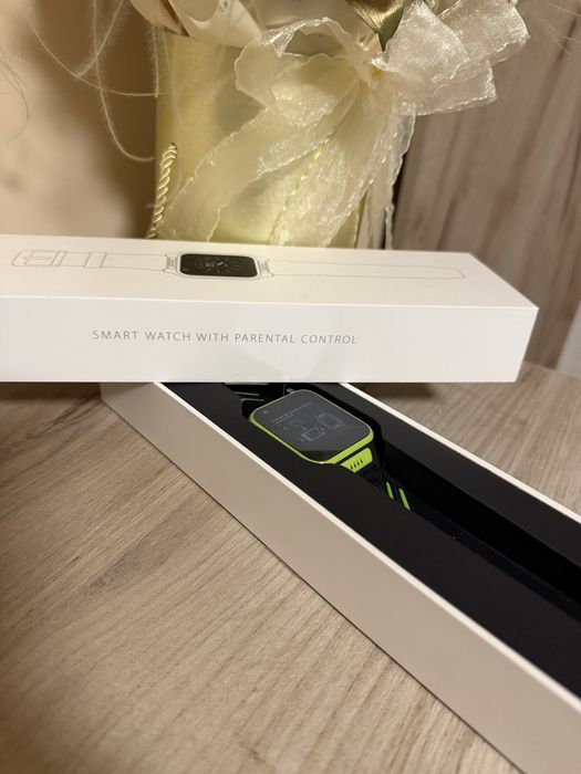 Myki 4 black/green