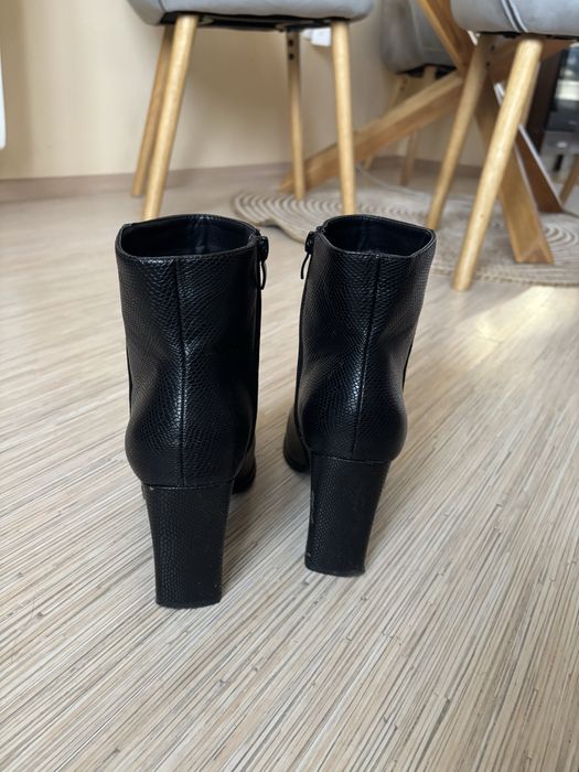 Дамски обувки и боти, 38