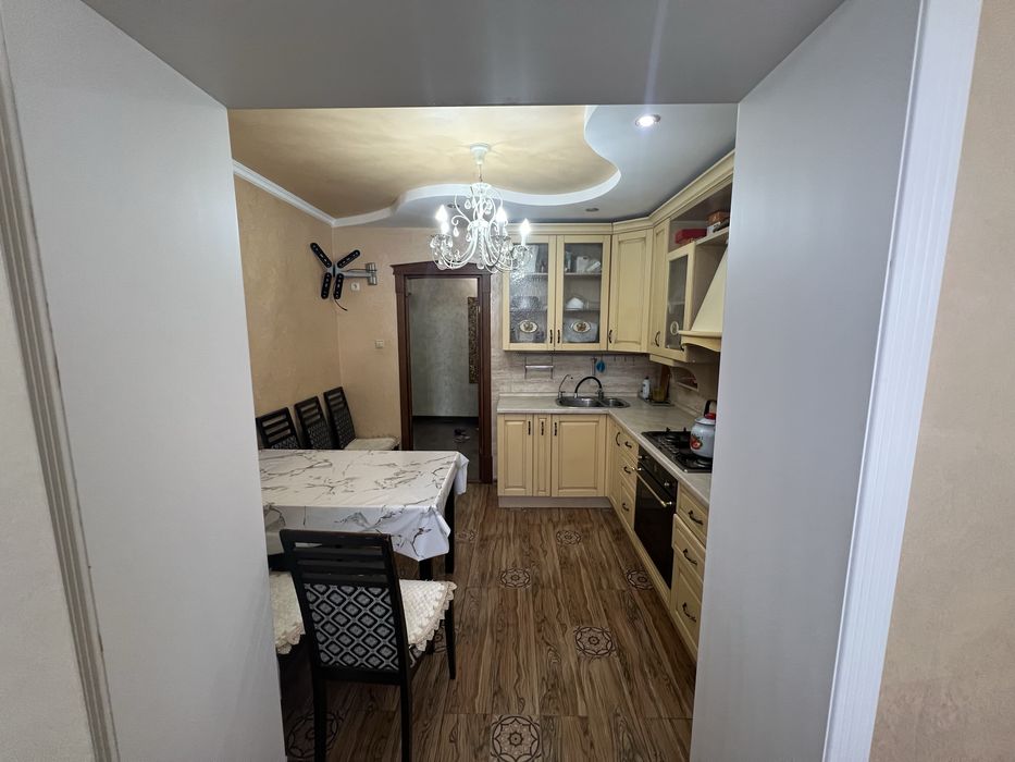 Продается 3 комнатная квартира