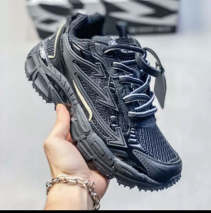 Off-White Be Right Back Mesh